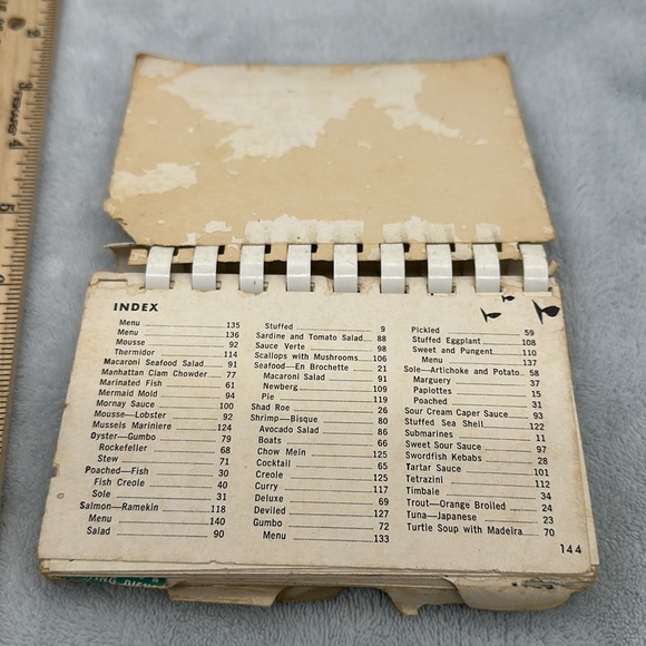 Vintage Recipes “From Nets to You” a log of fish recipes-Trophy & International - Picture 8 of 9